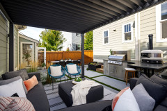 Zoned Outdoor Rooms Maximize a 430-Square-Foot Backyard