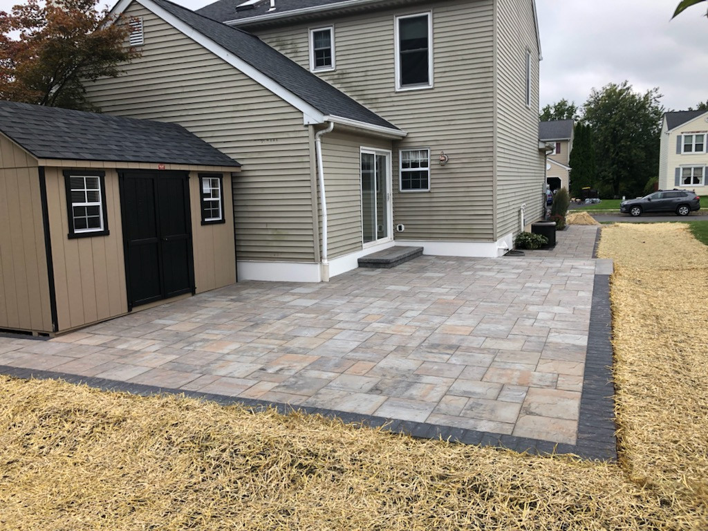 Patio/Seating Wall/Steps