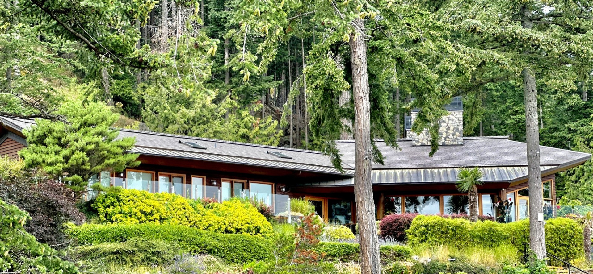 Bowen Island :  "Homage to Aker" (Guardian of Entrances)