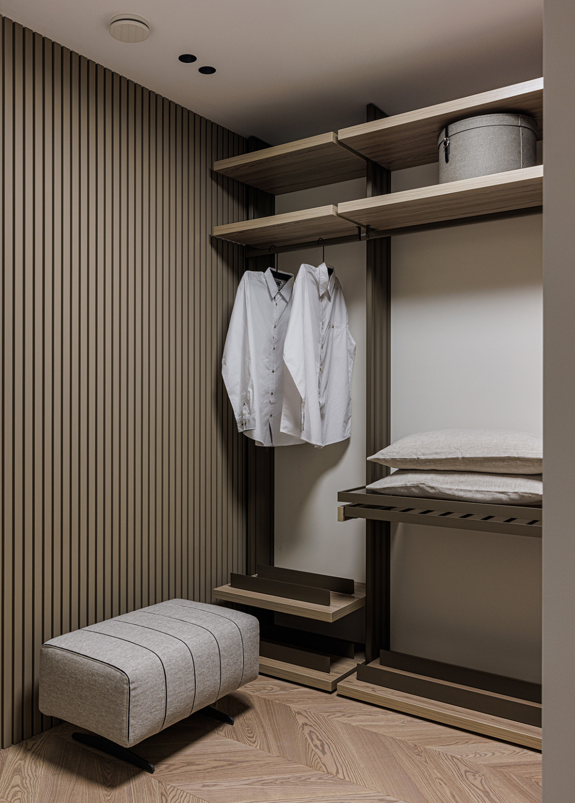 Монохромная квартира 90 м2 в центре Москвы