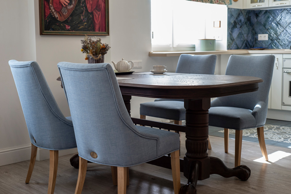 Preraphaelite Appartment