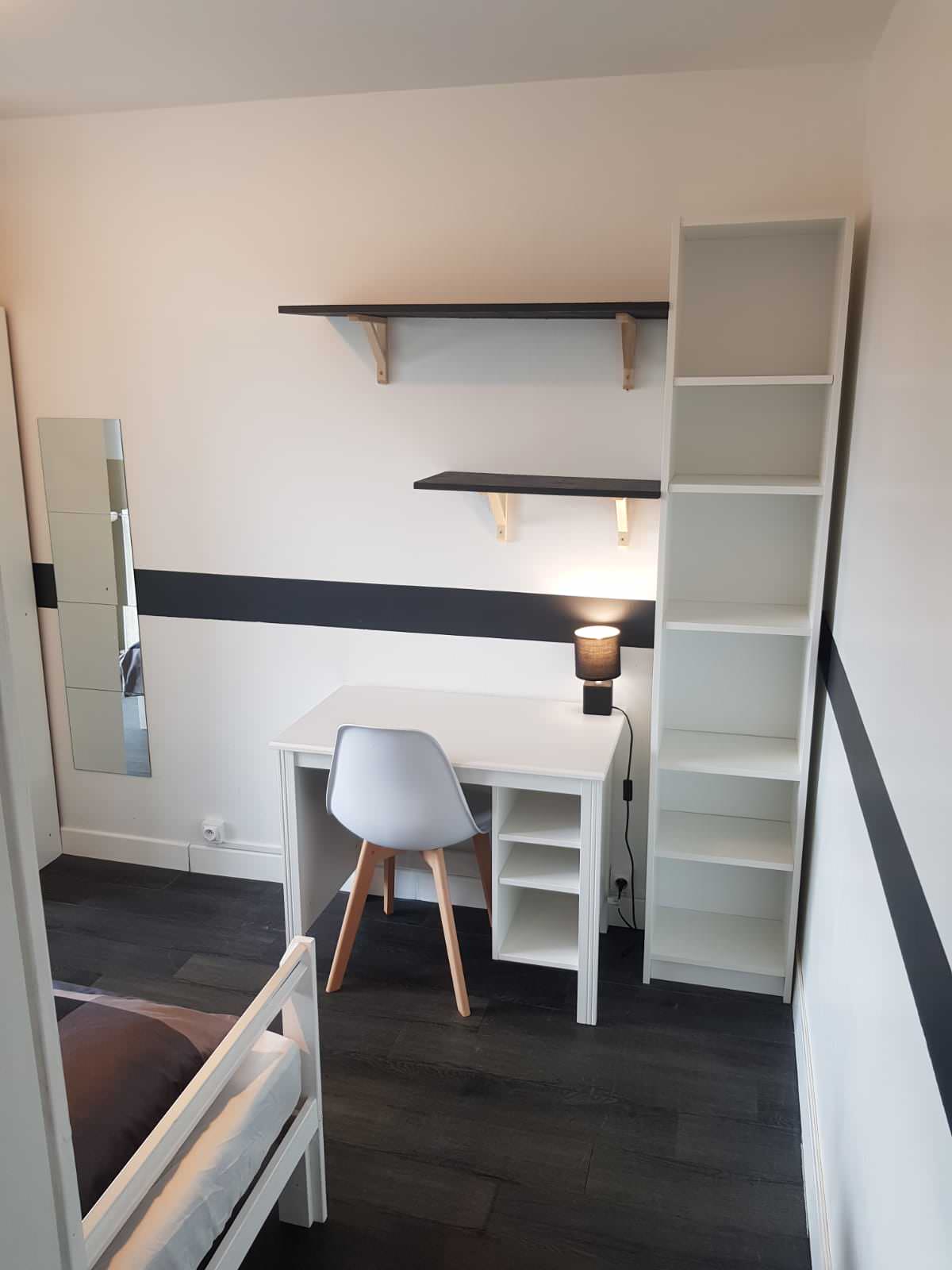 Saint-Ouen-l'Aumône - Aménagement d'une chambre étudiante