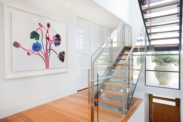 Middle Cove contemporary-trappa