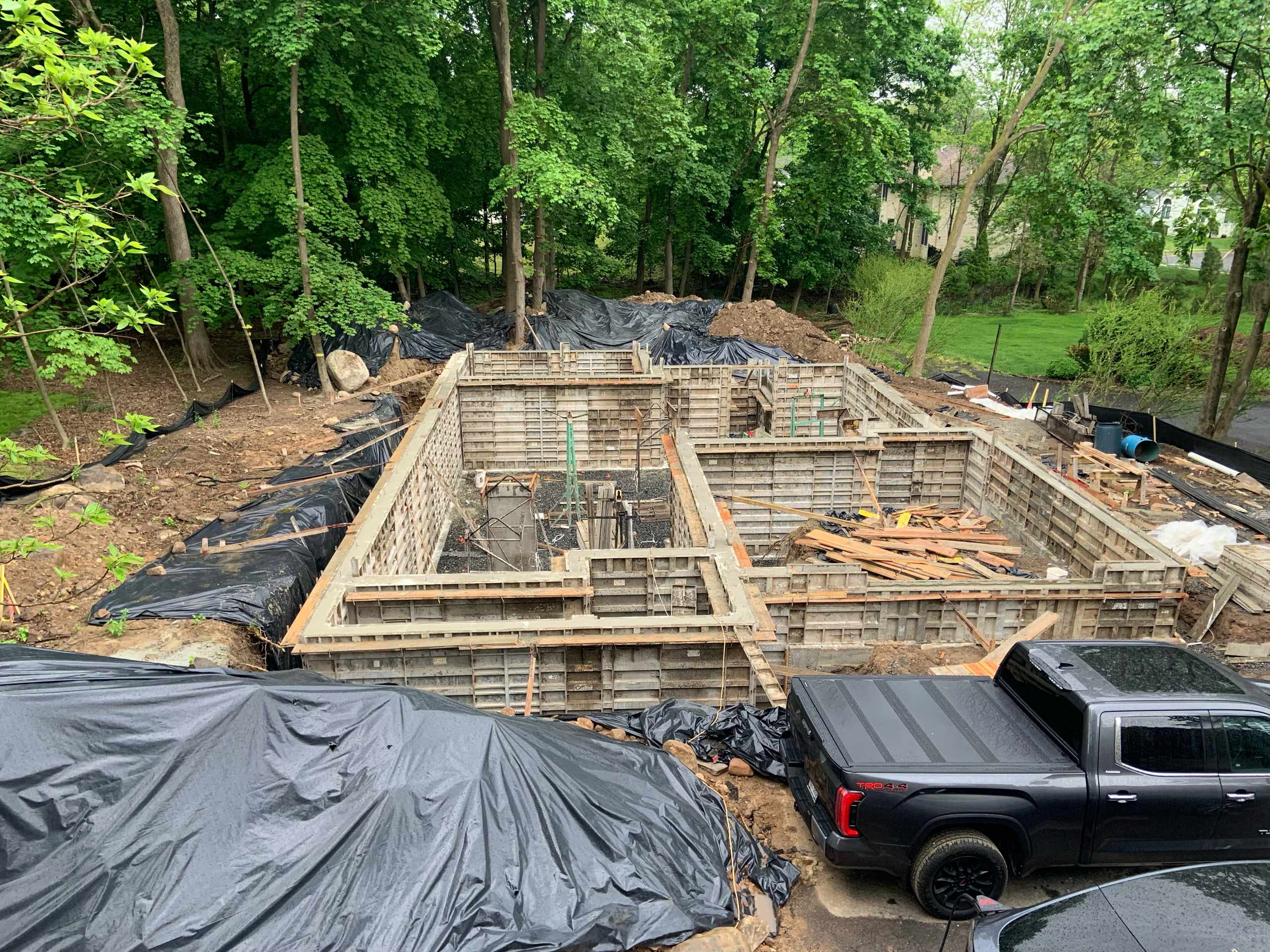 203 Pascack Foundation pouring