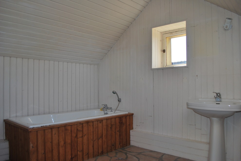 Fresque Murale dans la salle de bain.