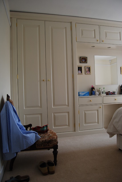 Bespoke Bedroom Alcove Wardrobe And Dressing Table