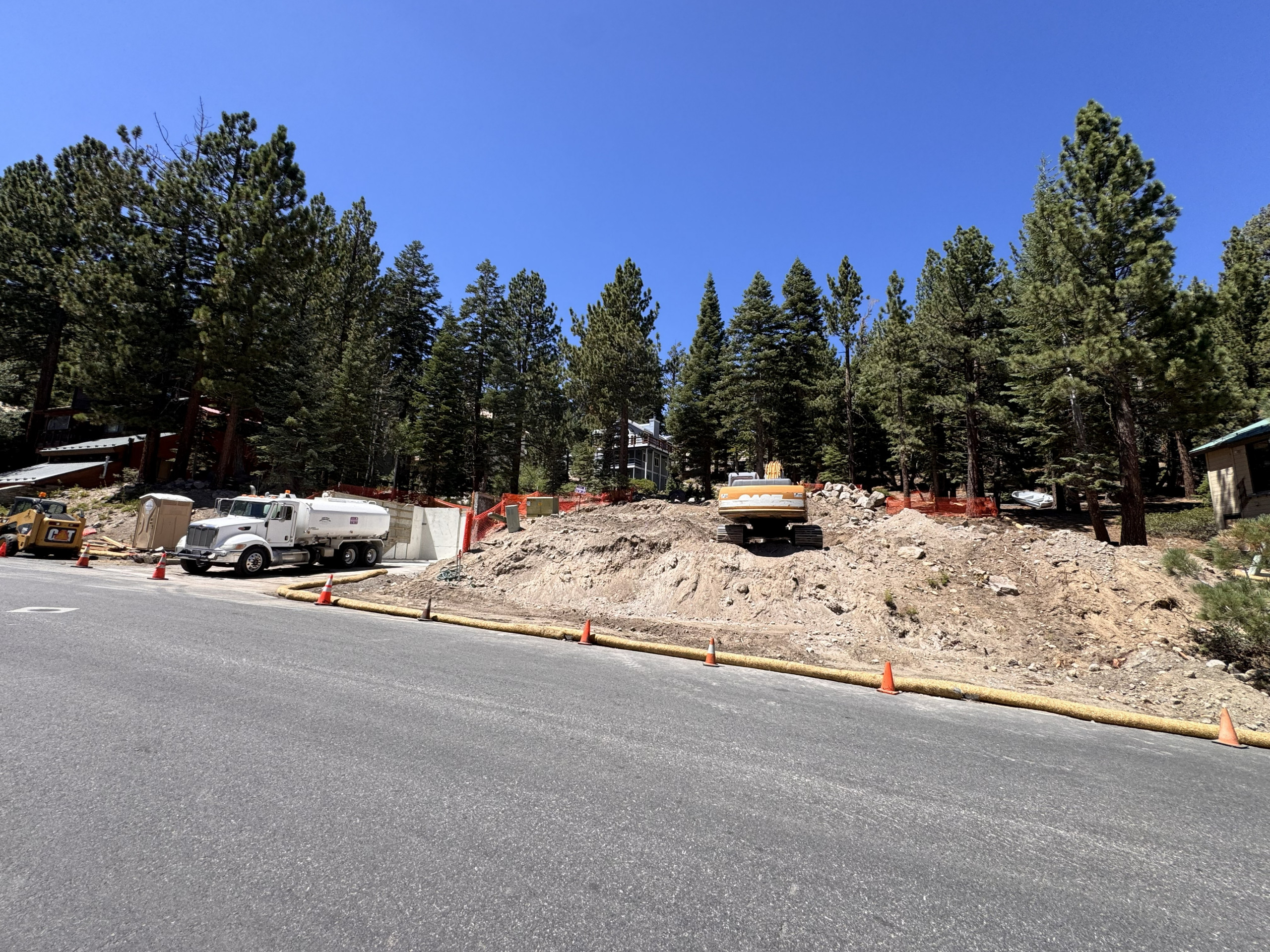 Majestic Pines Residence