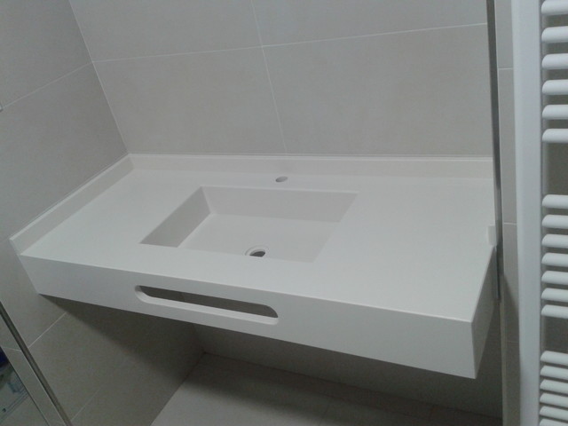 Ba&ntilde;os minimalistisch