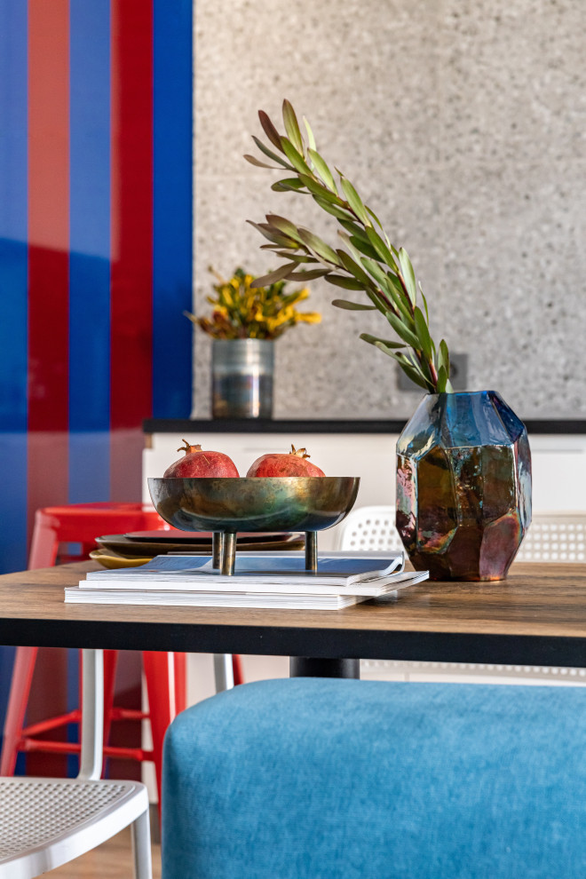 Квартира -студия  для молодого человека