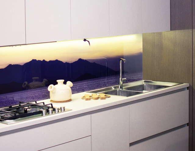 LUCI D'ORIENTE contemporary-kitchen