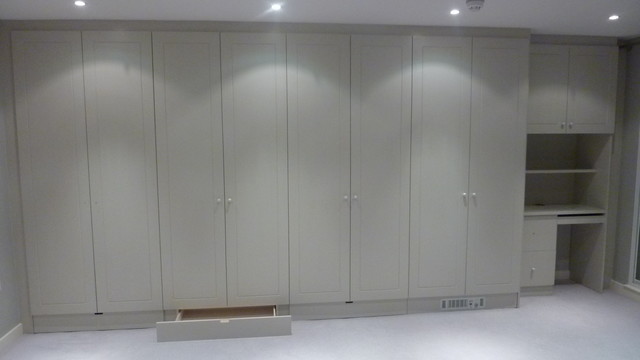 Fitted Wardrobe trendy-sovevaerelse