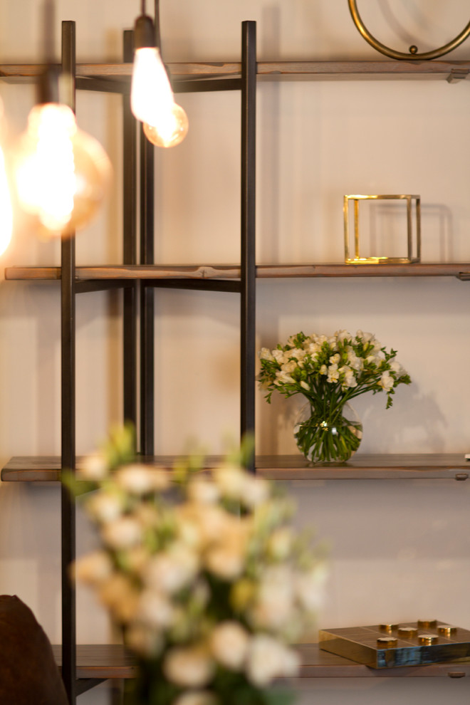 Лофт со столом