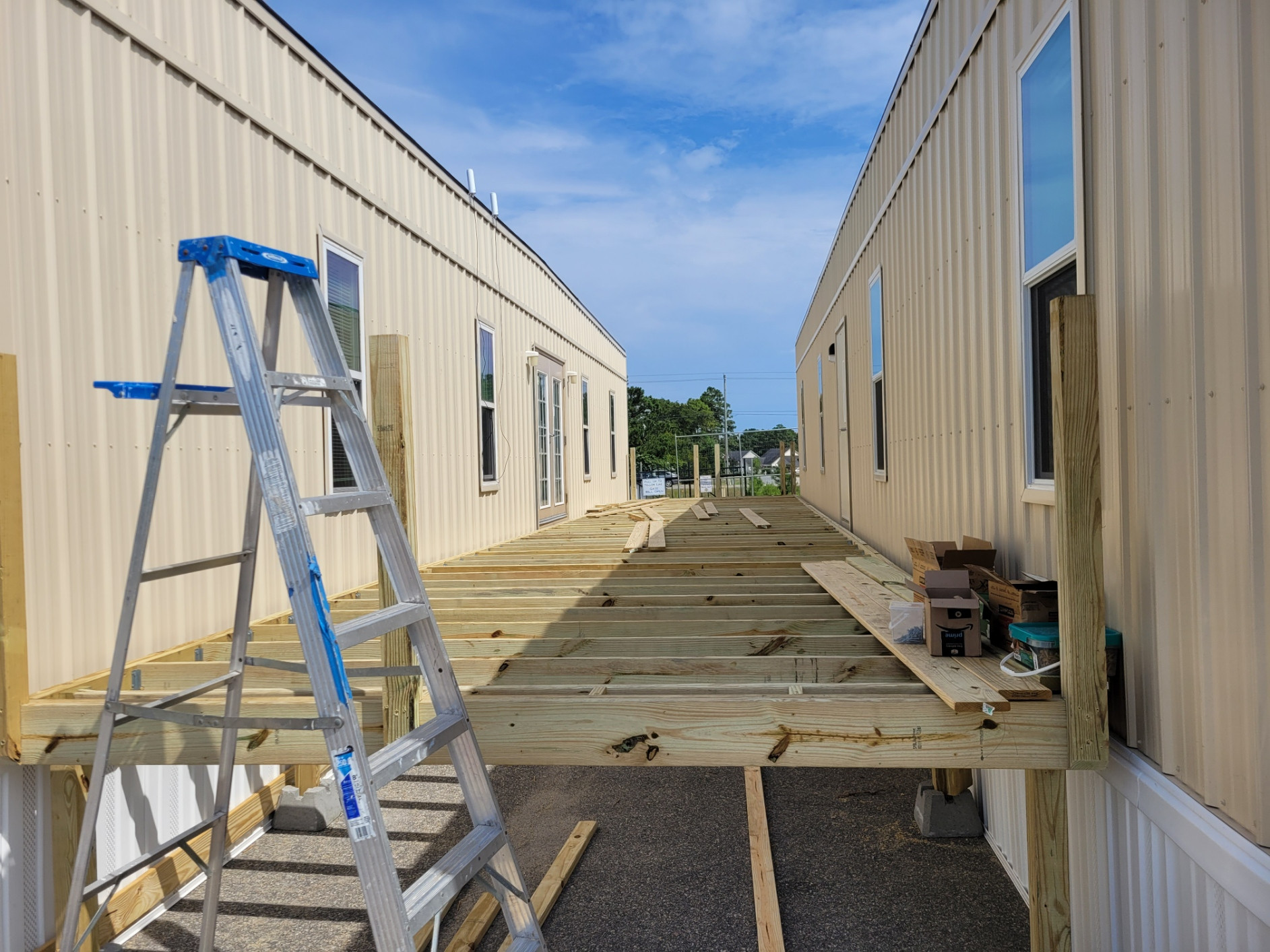 Conti Civil Deck