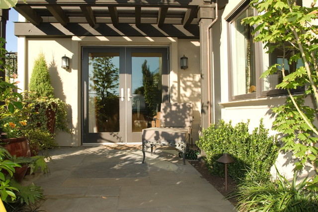 Custom Exectutive Home klassisch-patio