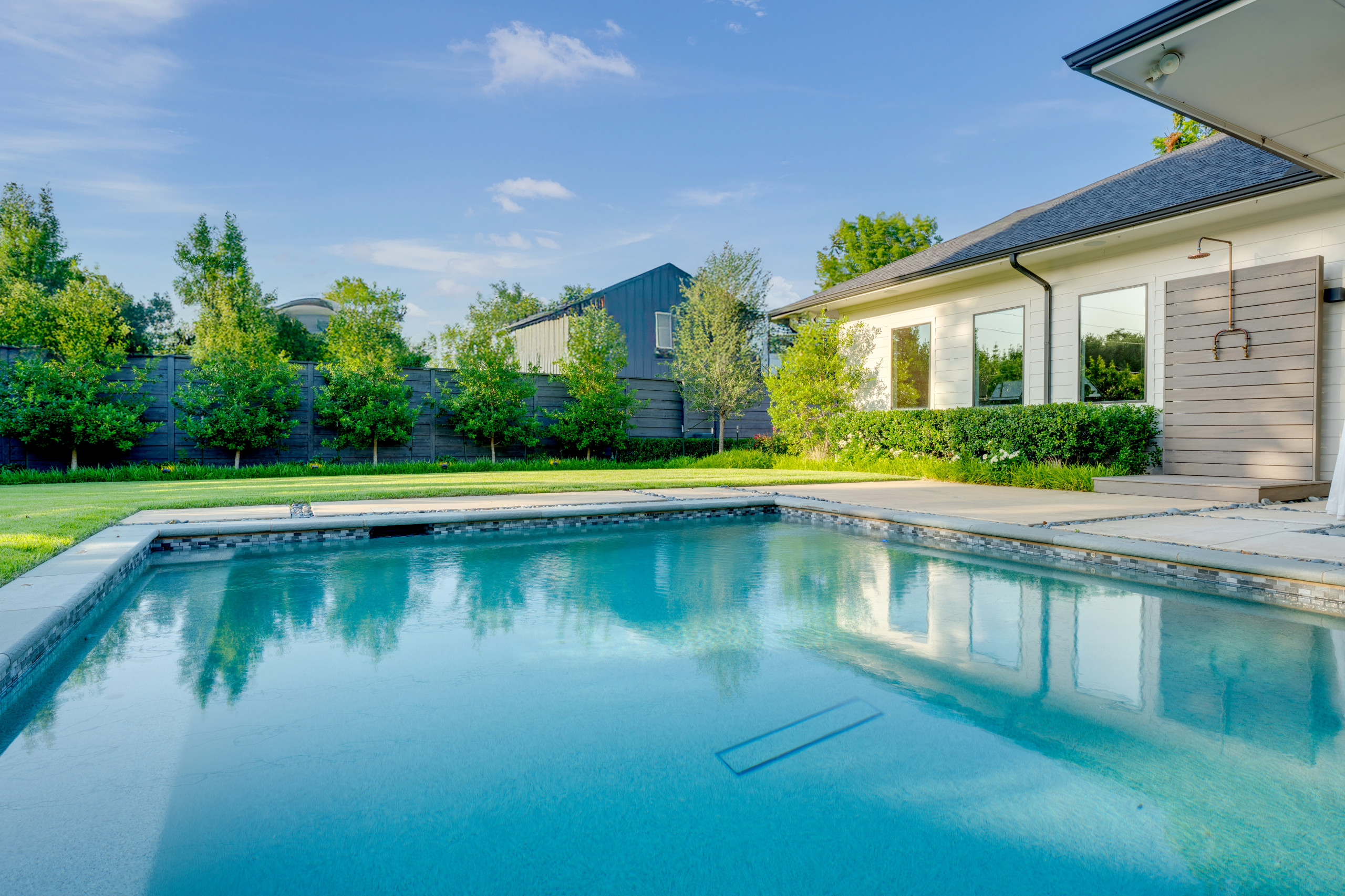 PRESTON HOLLOW GARDEN