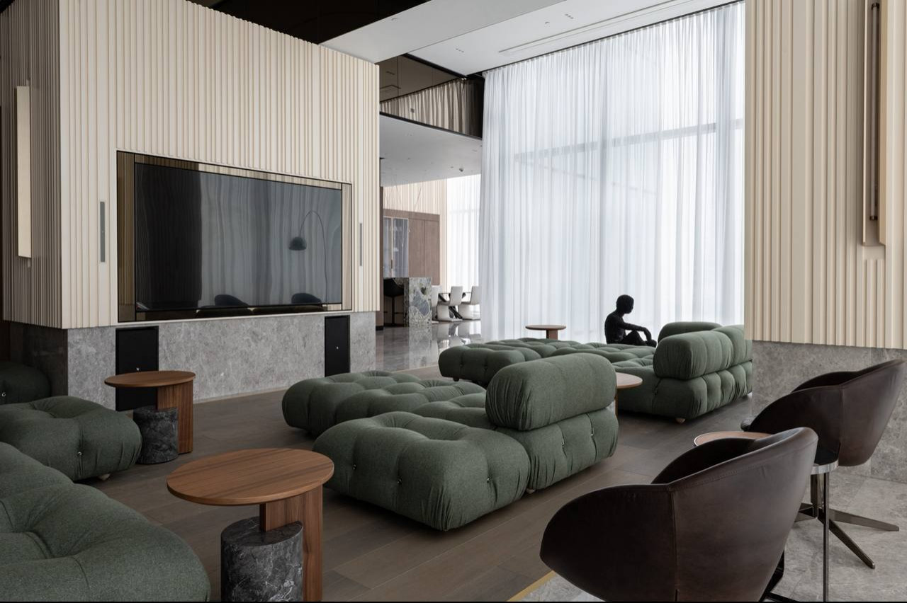 Стеклянная панель для ТВ