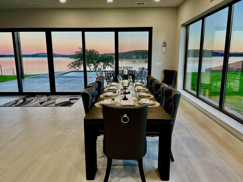 Contemporary Lake Retreat