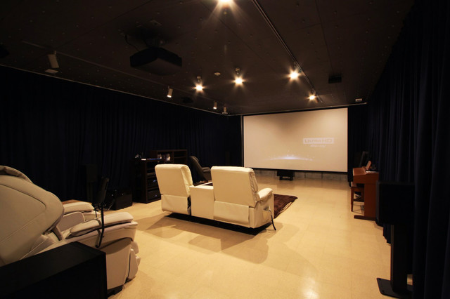 地下室 シアタールーム Moderne Salle De Cinema Tokyo Par 株式会社ヴァンクラフト空間環境設計 Houzz