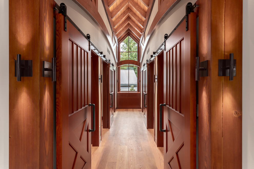 This is an example of a traditional hallway in Other.