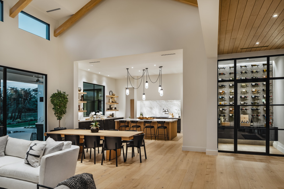 Inspiration for a transitional kitchen remodel in Austin