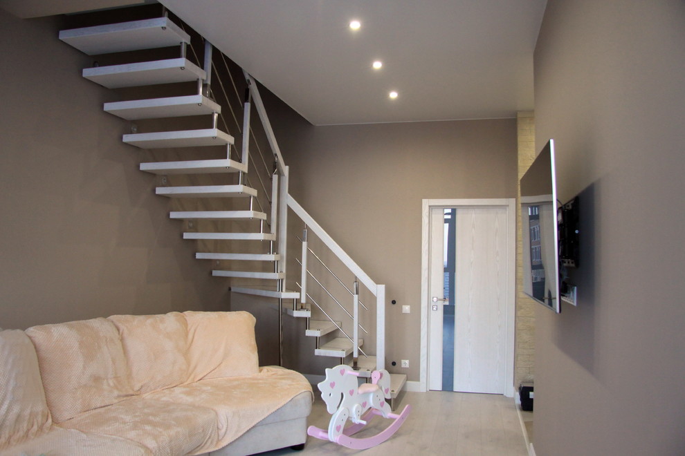 Челюскинцев 101