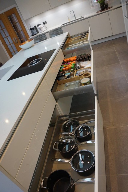 case study - kent contemporary-kitchen