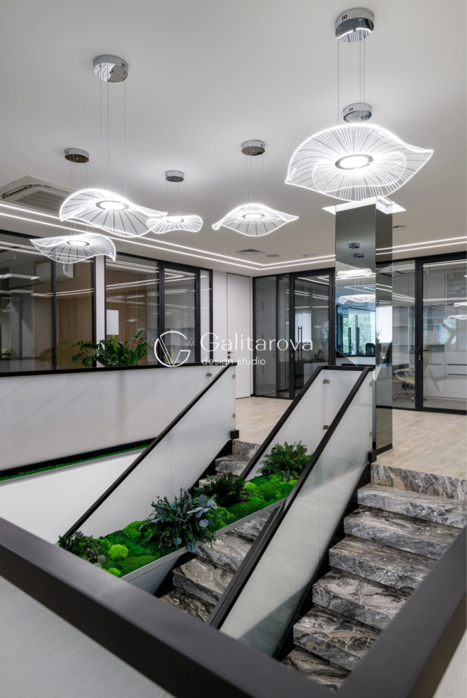 Главная лестница