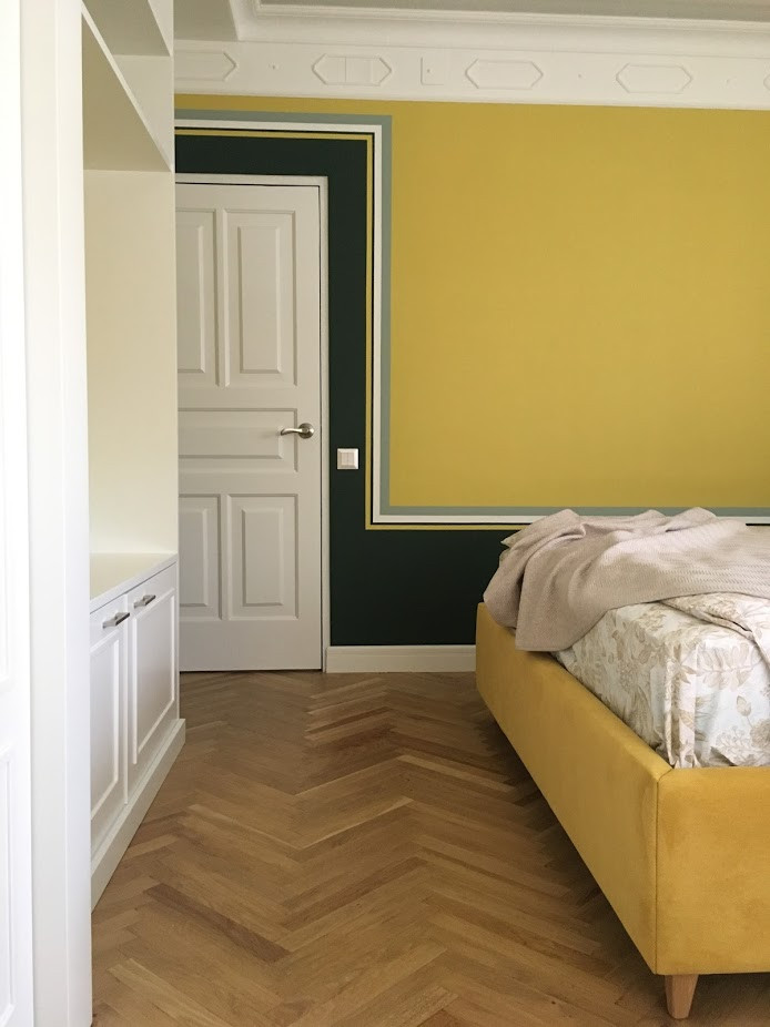 Горчичная спальня