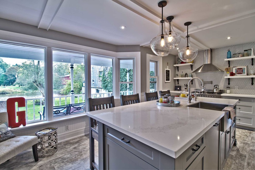 Transitional kitchen photo in Toronto