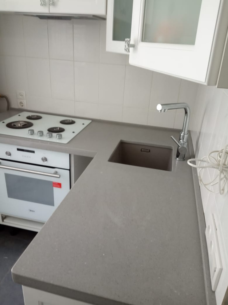 Столешница из кварцевого камня Viatera Castle Q5200