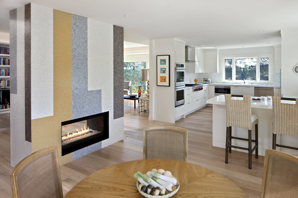 Retro modern open-plan kitchen & dining