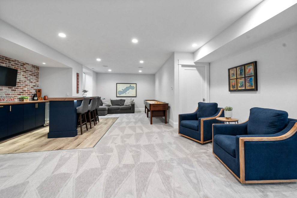 Home design - transitional home design idea in Chicago