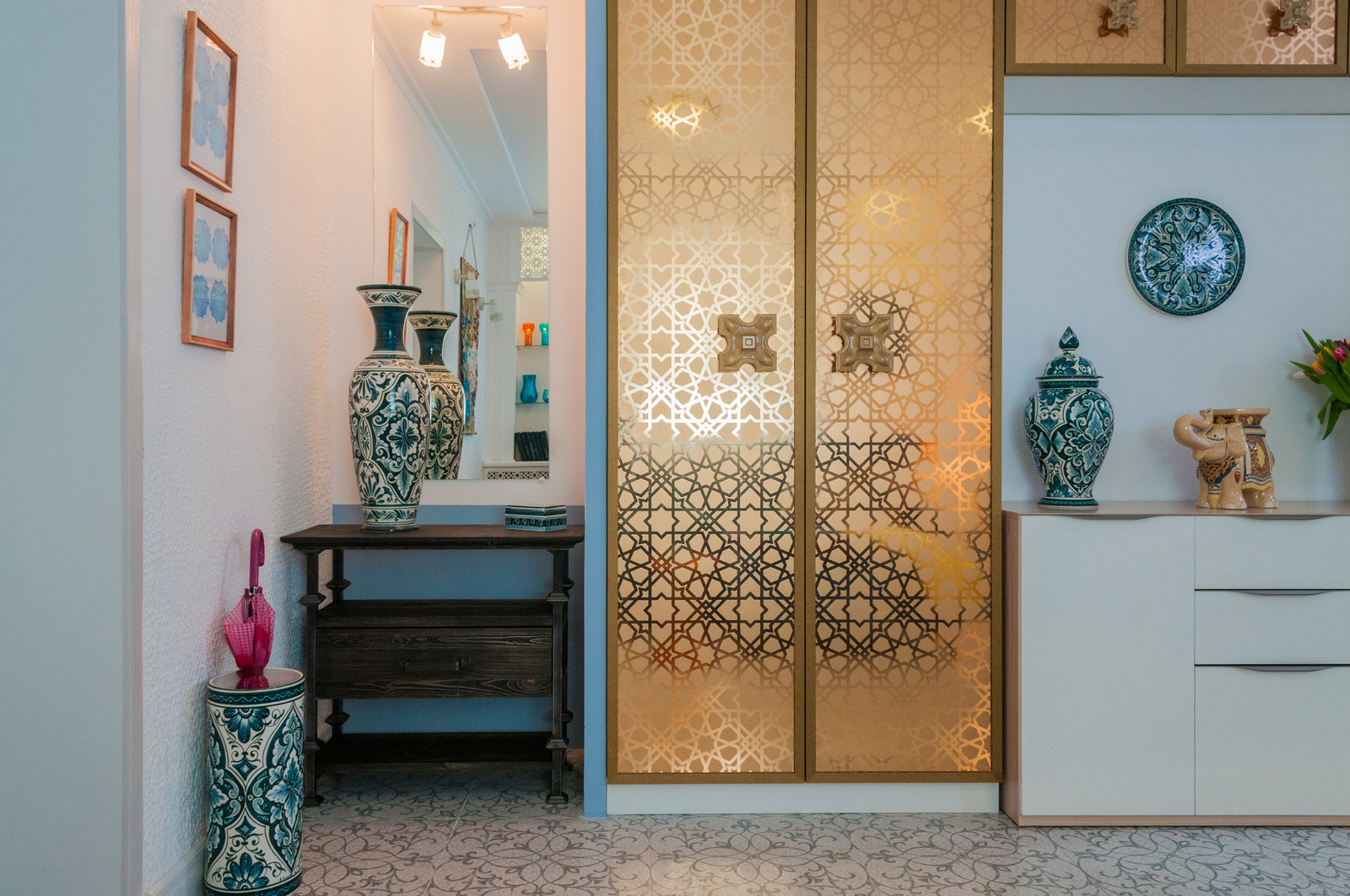 Гостиная - столовая в восточном стиле. Телепроект Фазенда.