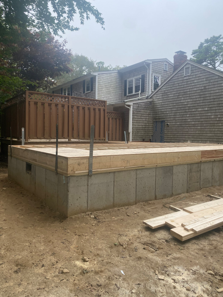 Addition to mid cape home