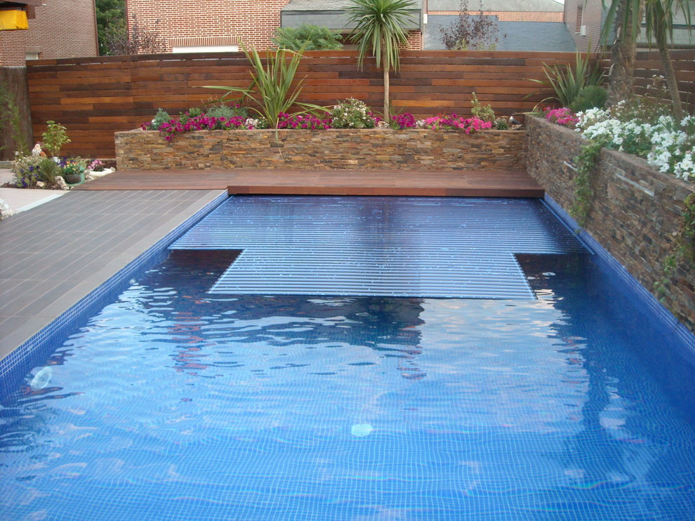 Design ideas for a transitional pool in Madrid.
