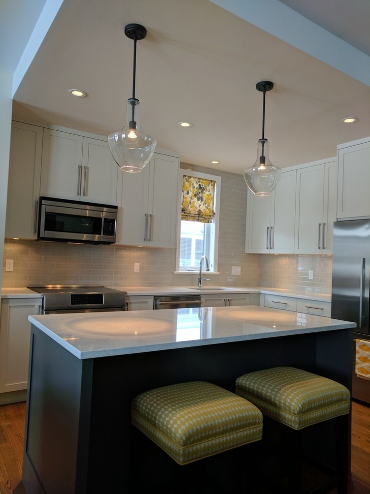 Kitchen - kitchen idea in Ottawa