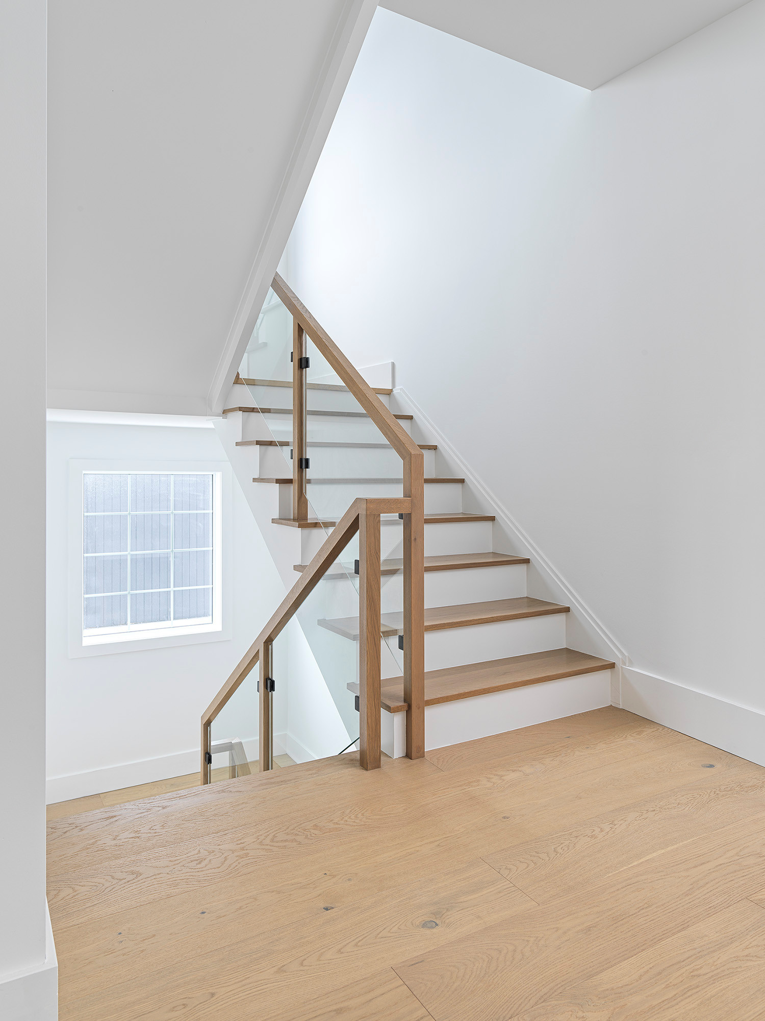 Custom Home Hollanding Landing