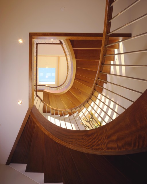 Waterfront Residence modern-treppen