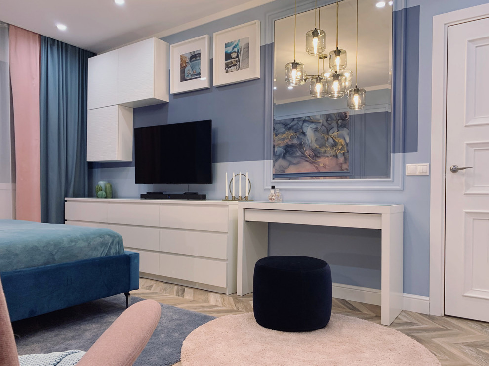 Нежная спальня для молодой пары