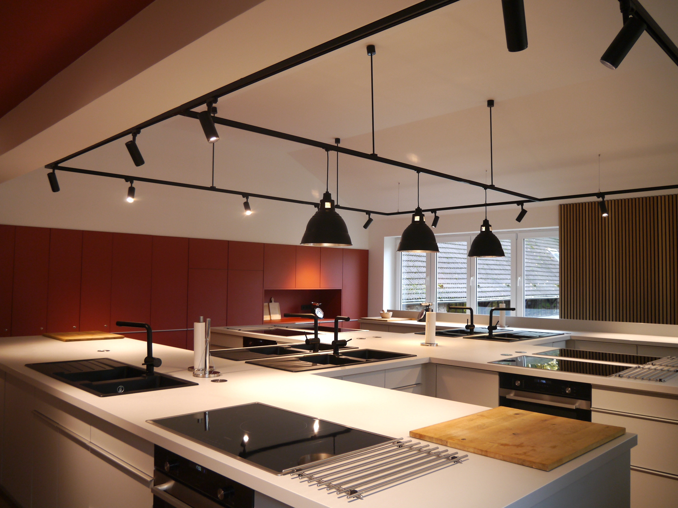 EBW Showroom Küche Lehrküche Büro Planung Präsentation Umplanung Modernisierung Ausstellung Interior Design NRW Krefeld Duisburg Architektur Innenarchitektur Gestaltung 3D Akustik Beleuchtung