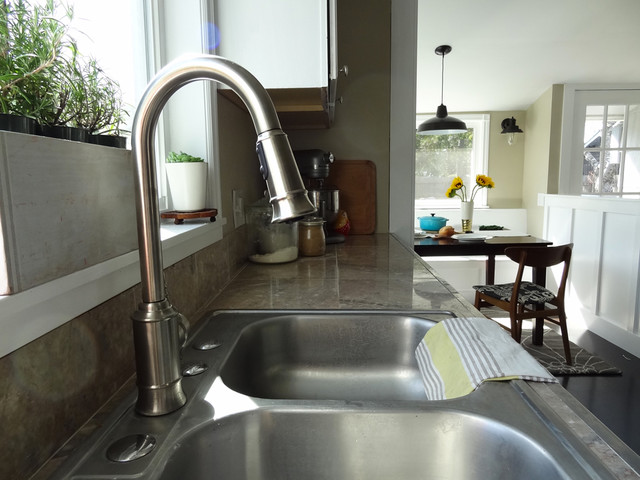 How To Replace A Kitchen Faucet Houzz, How To Replace Kitchen Faucet In Granite Countertop