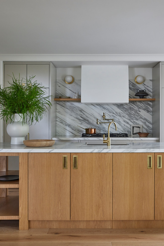 Photo of a transitional kitchen in Wollongong.