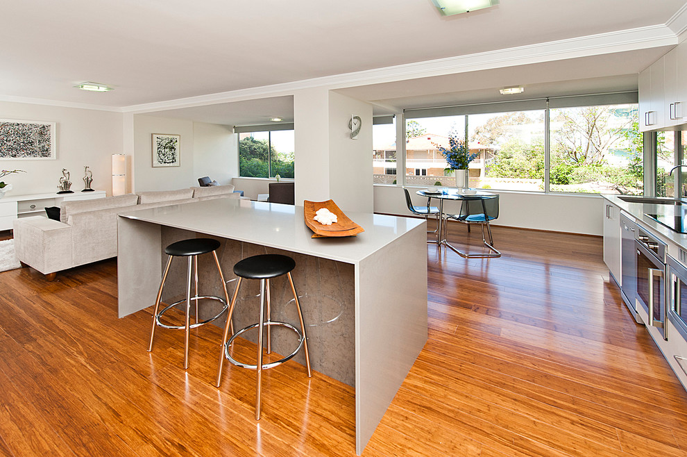 Contemporary kitchen in Perth.