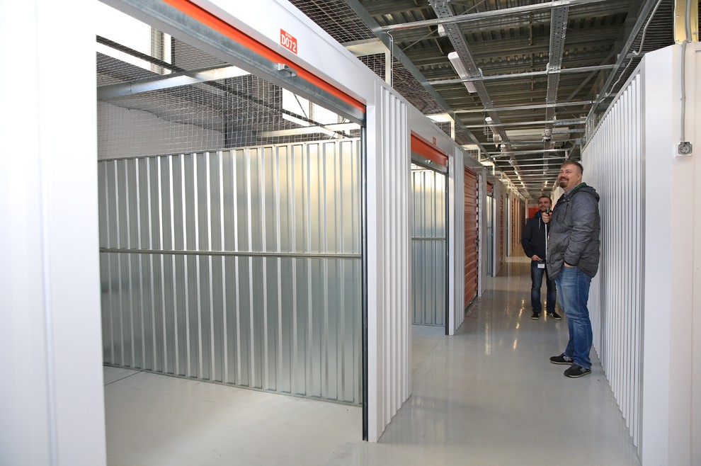 Складовка- склады индивидуального хранения вещей в Москве