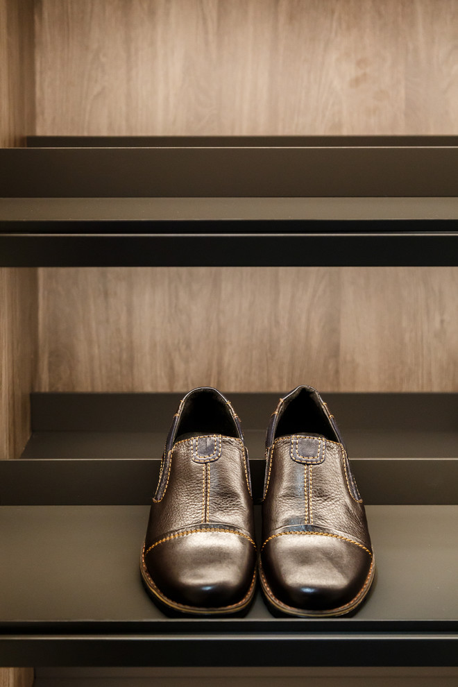 Giulia Novars, Москва. Смоленская, д.10