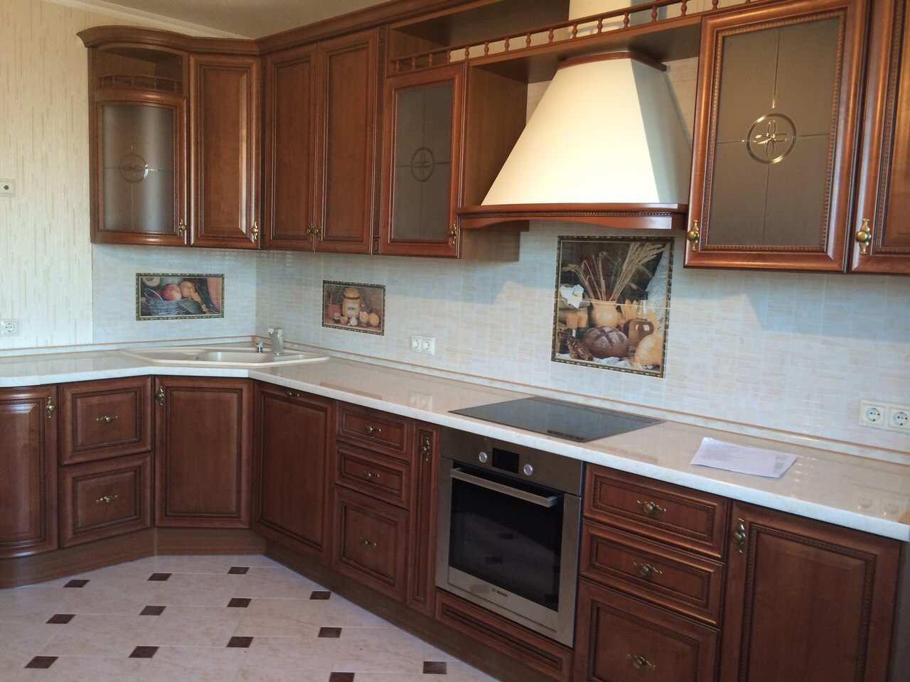 Установленные кухни