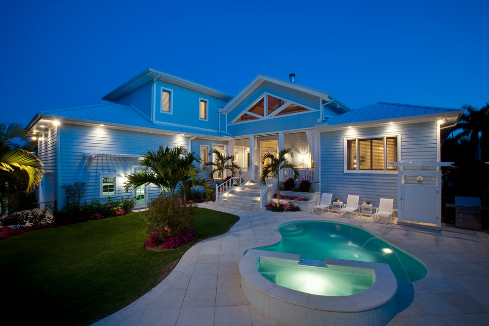 Inspiration for a beach style pool in Miami.