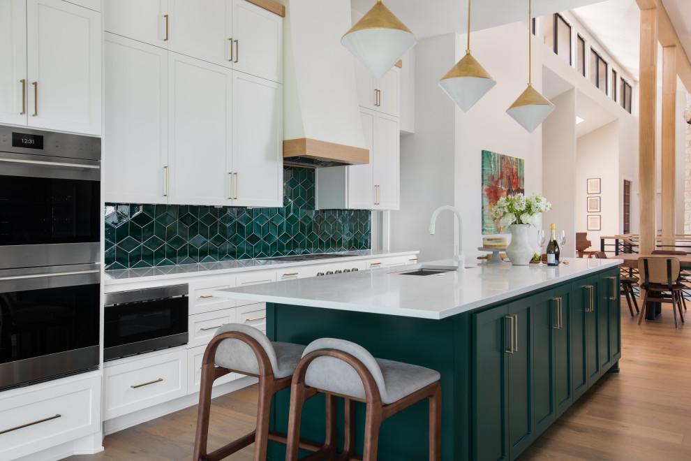 Inspiration for a transitional kitchen remodel in Austin