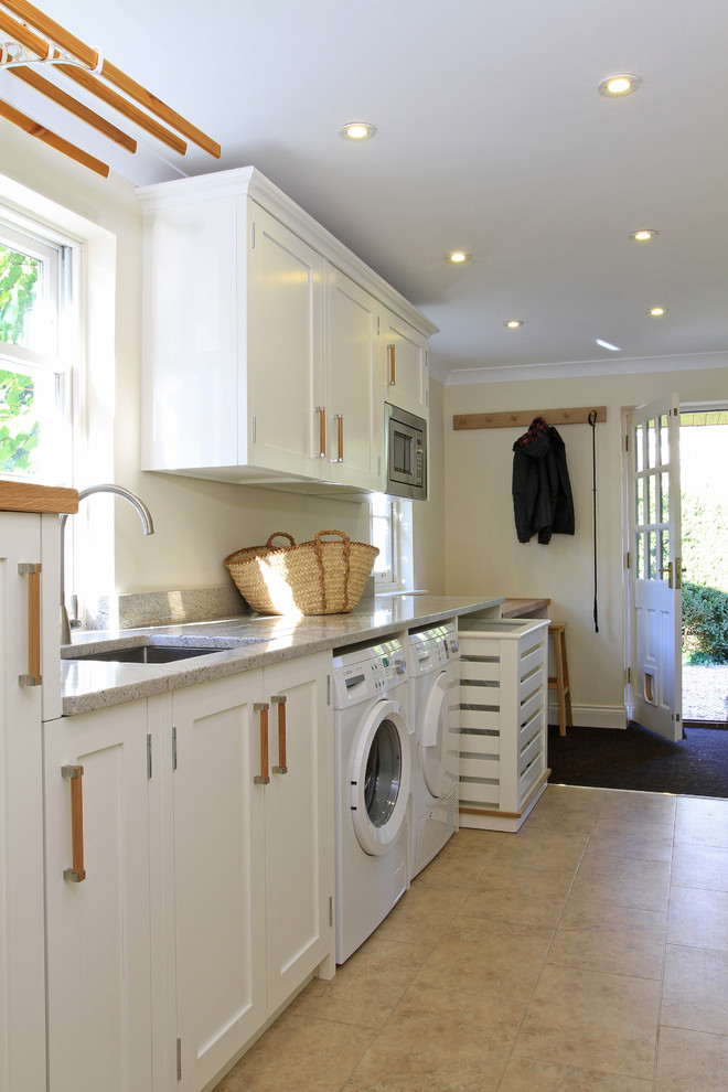 Design ideas for a traditional laundry room in Hampshire.