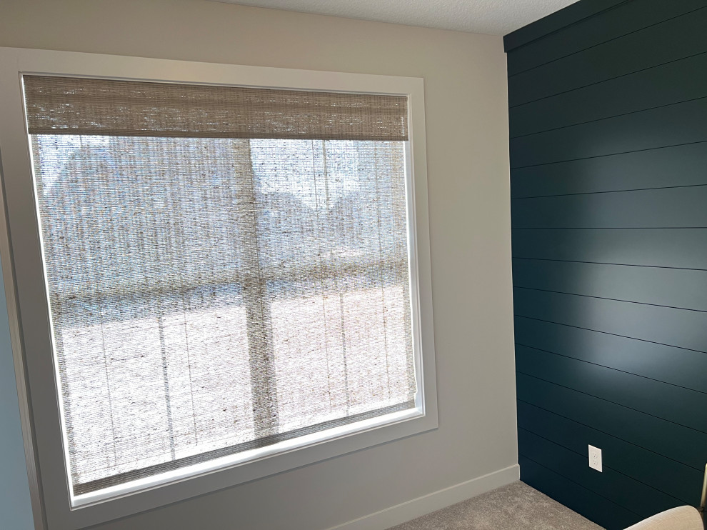 Woven Woods, Light Filtering, Self Valance Roman Shade